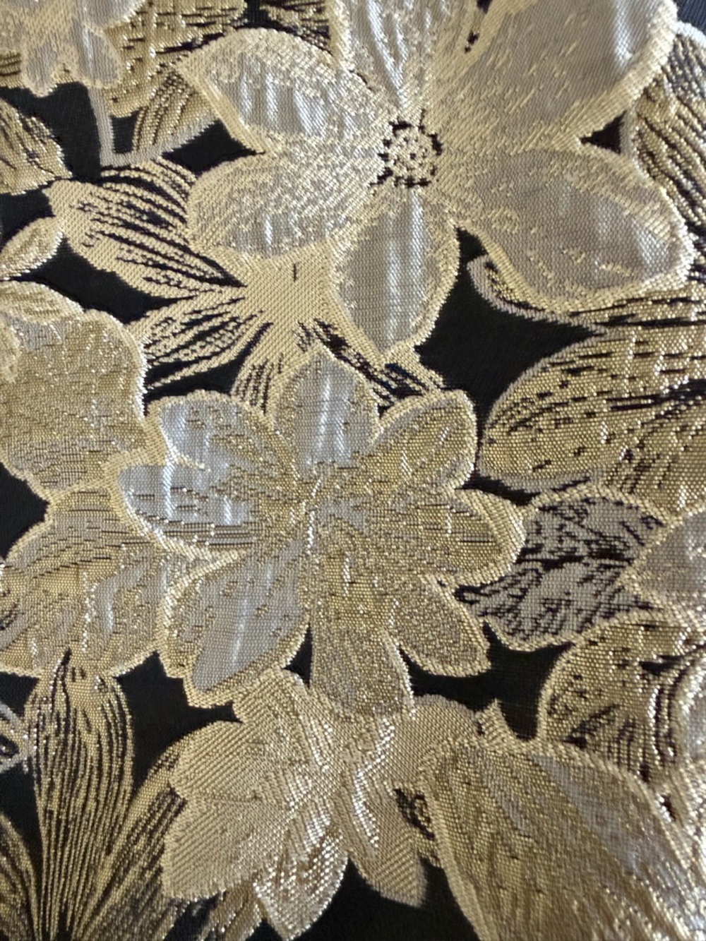 Lulu's Metallic Gold Floral Pencil Skirt | Evening Glam | Size Medium - Picture 11 of 13